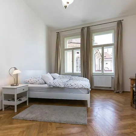 Salvator Church Great Apartment